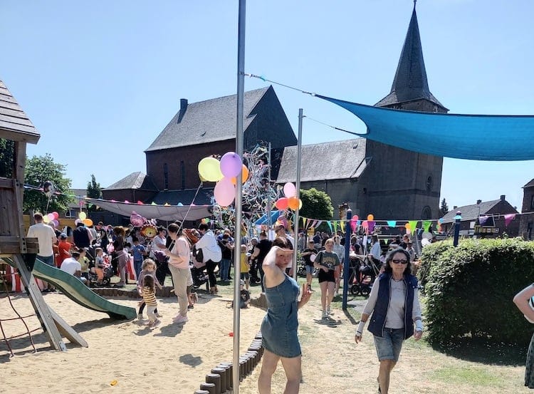 Großer Frühlingsmarkt im Kindergarten