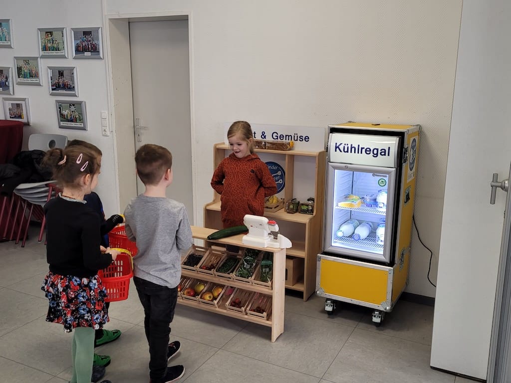 Frühstücksexperten besuchen den kath. Sprachkindergarten „Rappelkiste“ Tüddern