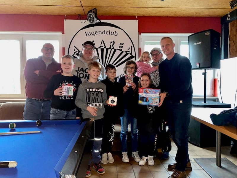 Grill Vründe unterstützen das Jugendheim Tüddern