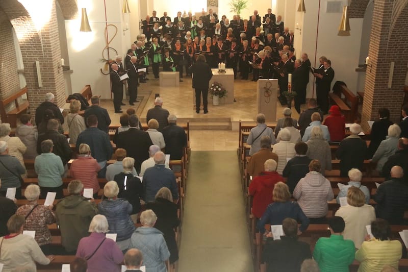 Singen der Selfkantchöre