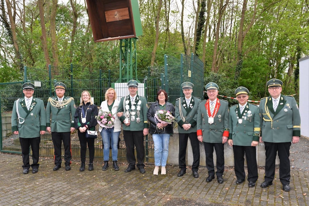 Bäckermeister holt erneut den Königsvogel von der Stange