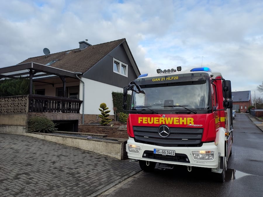 Kellerbrand fordert zwei Verletzte