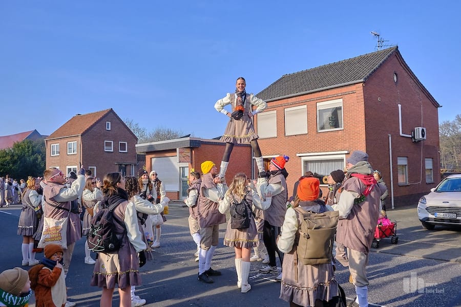 Tulpensonntagszug in Höngen
