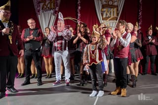 Süsterseel hat einen Prinzen, eine charmante Prinzessin und einen Kinderprinzen