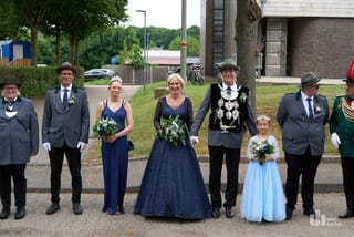 Schöner Festumzug in Schalbruch anlässlich der Kirmes