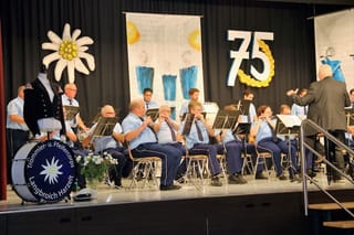 75 Jahre Trommler- und Pfeifercorps Edelweiß Langbroich-Harzelt