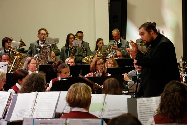 Erstes Konzert mit dem neuen Tüdderner Dirigenten Lex Houtermans