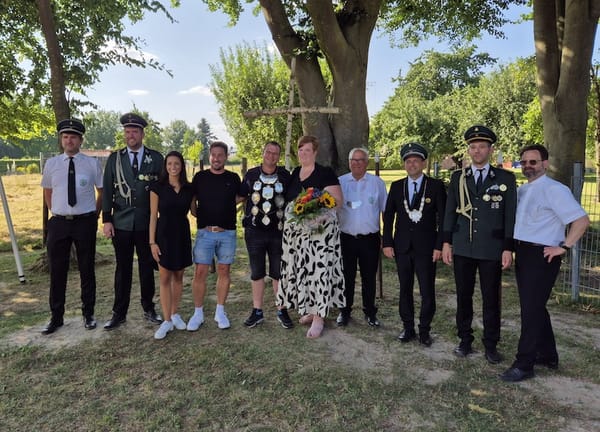 Erfolgreicher Vogelschuss in Kreuzrath