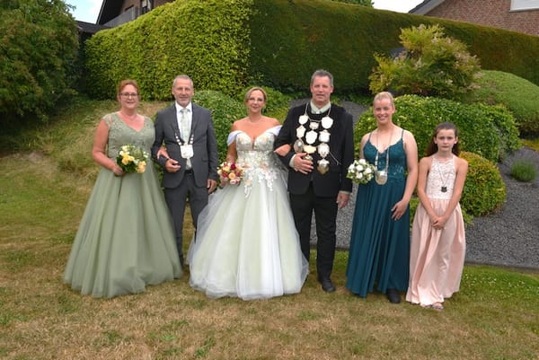 Herbstkirmes in Breberen-Brüxgen mit der Band „Fahrerflucht “!