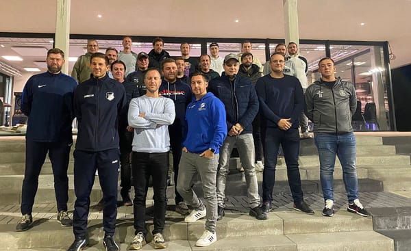 Weitere 9 Trainer des SCS sind jetzt DFB Lizenztrainer (C)