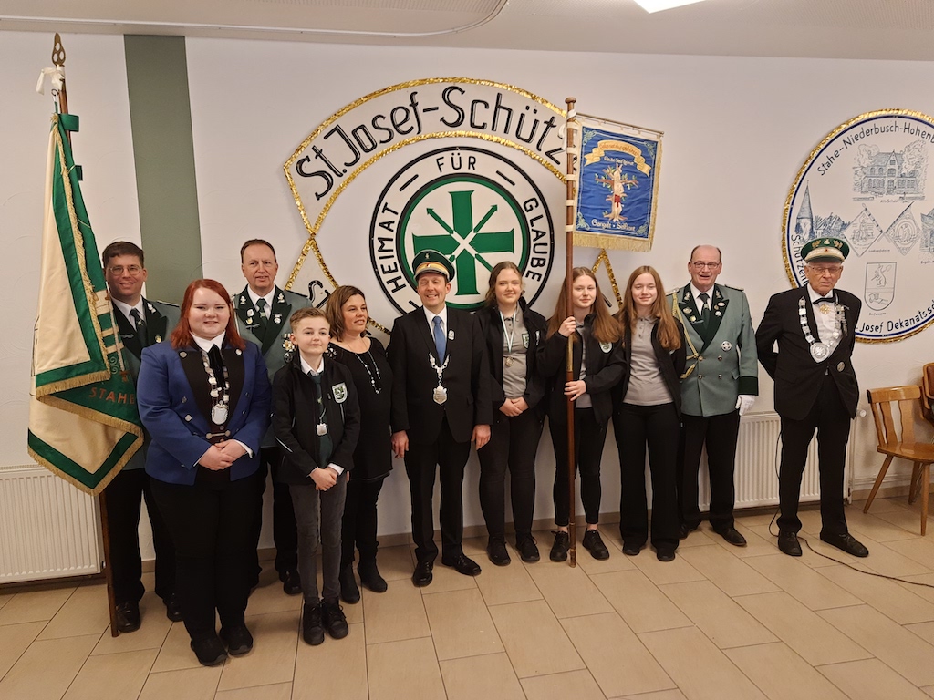 Patronatsfest und Vogelschuss mit neuem Kaiserpaar in Stahe - Niederbusch