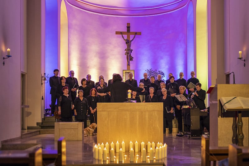 Taize` Gesänge verzaubern Höngen