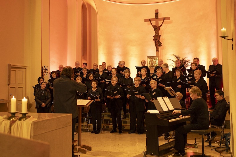 Singen der Selfkantchöre am 06.10.2024 um 14.00 Uhr in der Pfarrkirche St. Lambertus in Höngen.