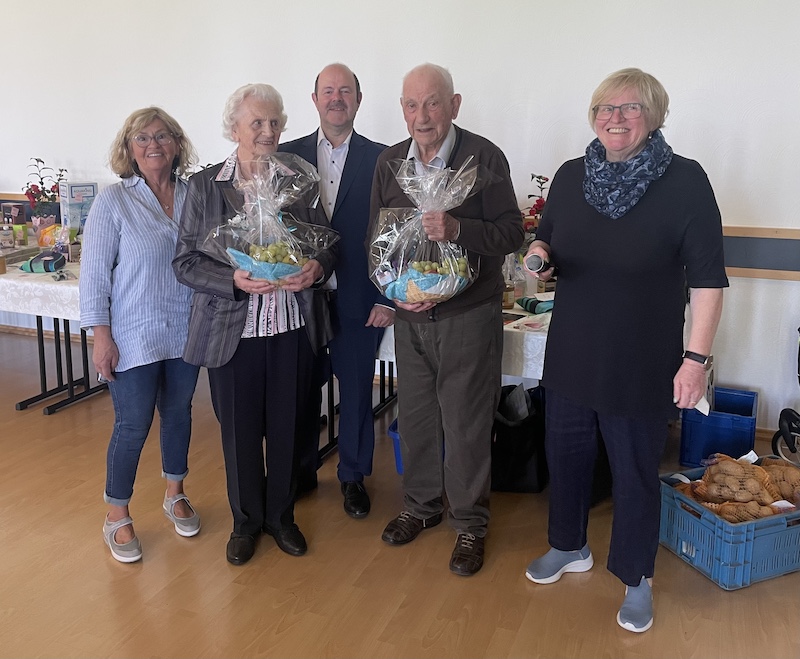 traditioneller Seniorennachmitttag