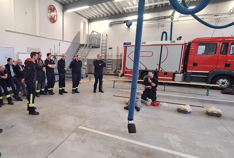 Feuerwehr veranstaltet öffentliches Reanimationstraining