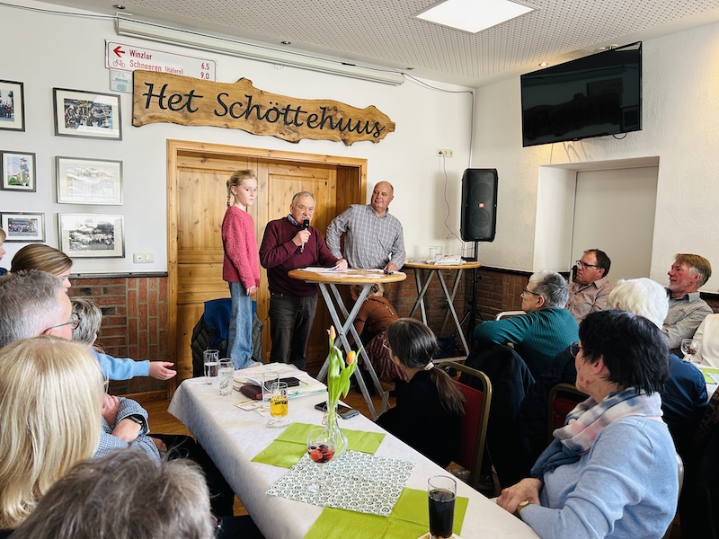 Mundart-Nachmittag in Isenbruch war ein voller Erfolg!